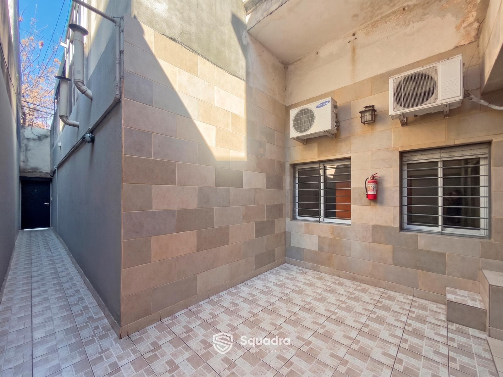 FOR SALE - 3-bedroom duplex with garden, pool, and terrace - Abasto, Rosario - QUALIFIES FOR MORTGAGE.