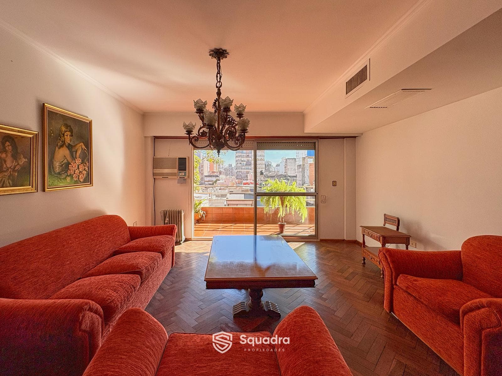 FOR SALE | TRADE - Exclusive 3-bedroom apartment with a separate room - Downtown.