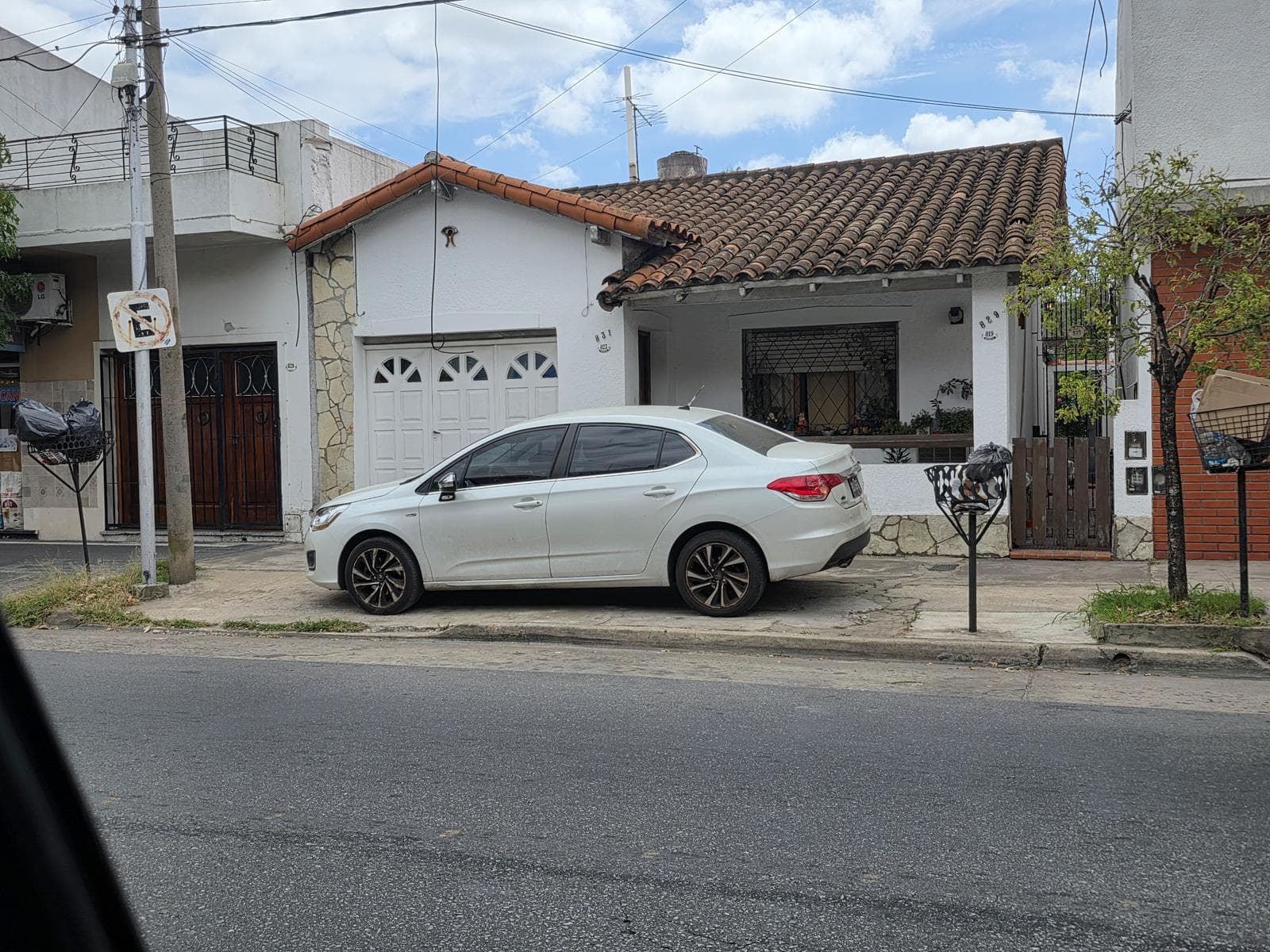 House in Remedios de Escalada