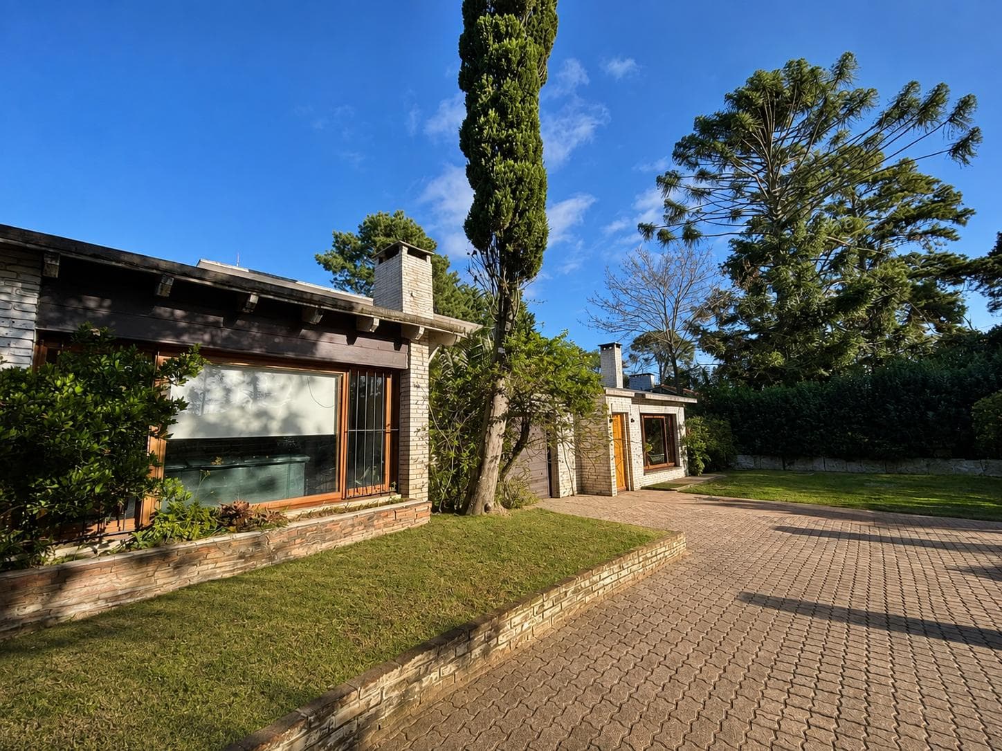 4-BEDROOM HOUSE FOR SALE IN CANTEGRIL