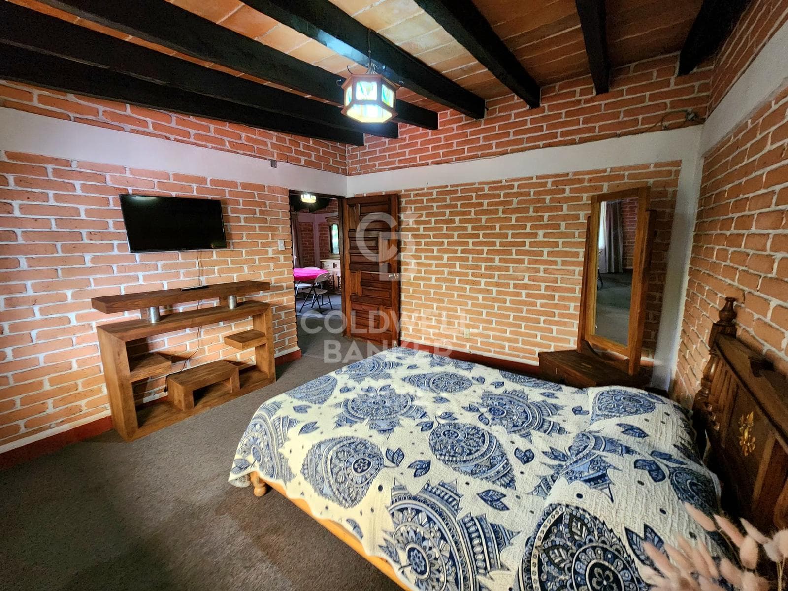 House for Rent in Valle de Bravo