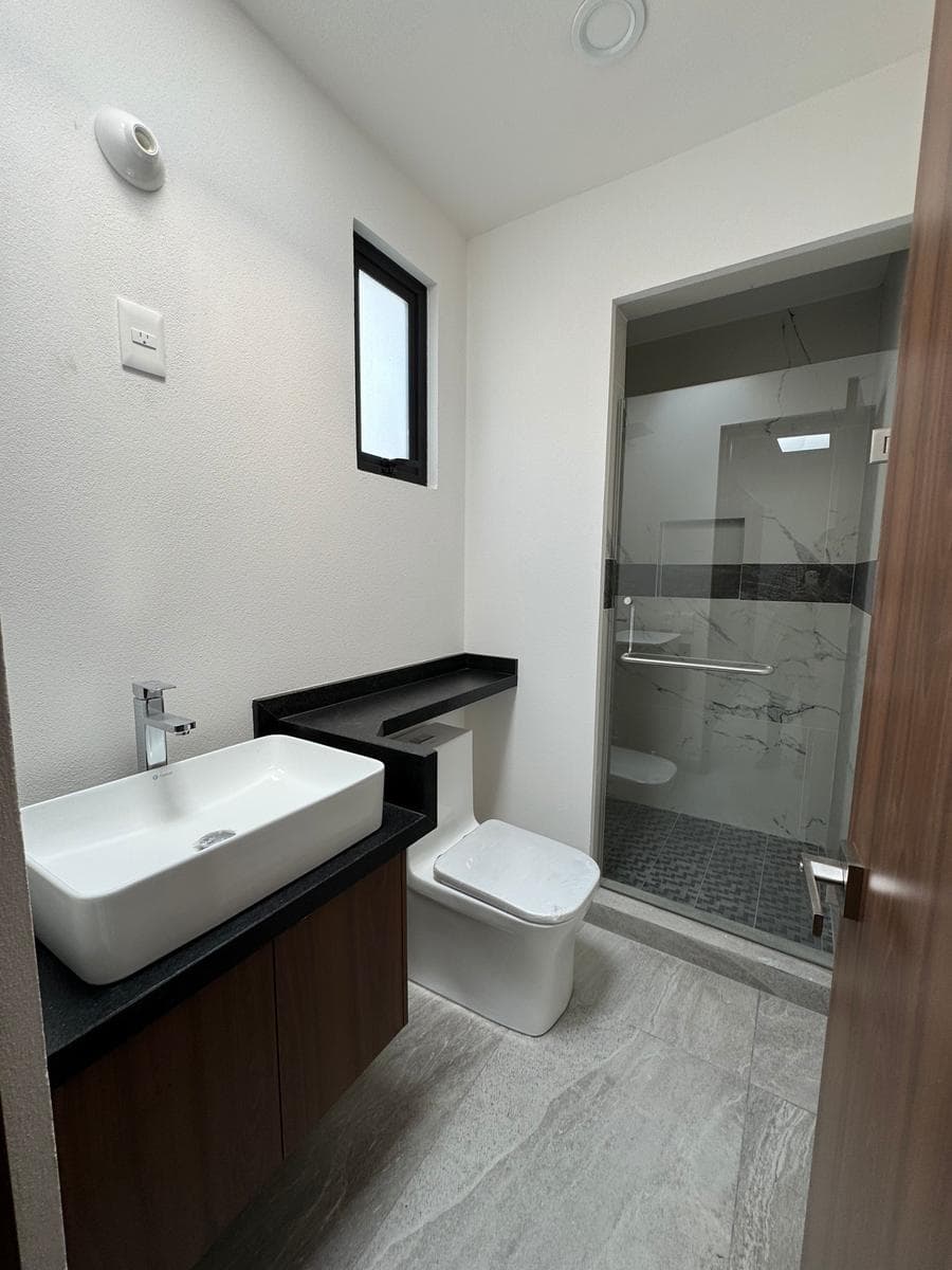 House for Sale on Camino Antiguo to Metepec, State of Mexico
