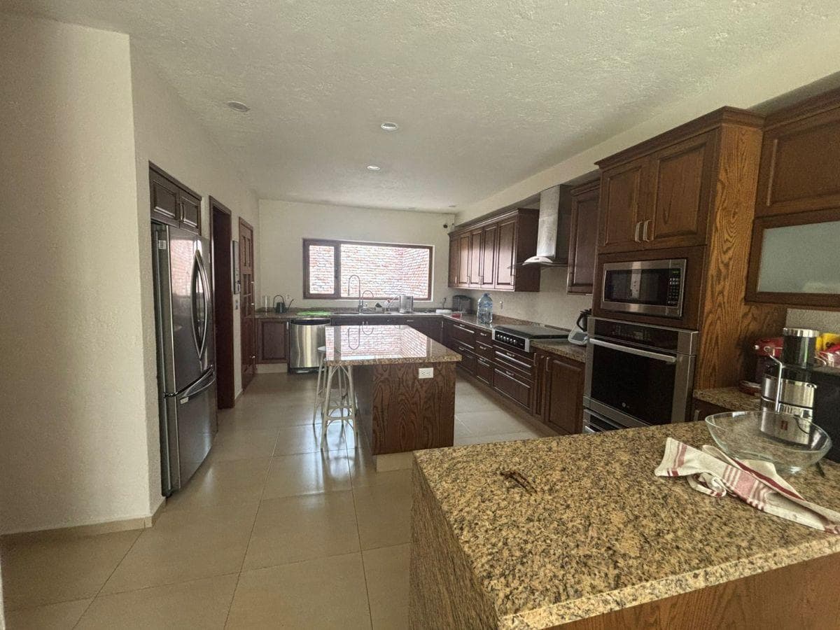 House for Sale in Campestre San Ángel with Magazine-Worthy Finishes