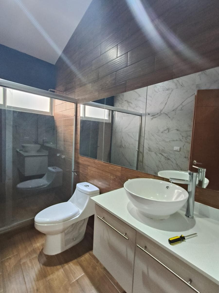 House for Rent in Pedregal de Shoestanth – A Balance Between Design and Tranquility