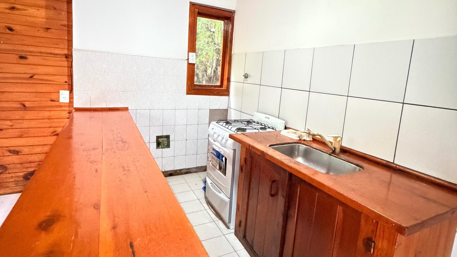 LONG-TERM RENTAL, House, 3 rooms, B Mudon Norte.