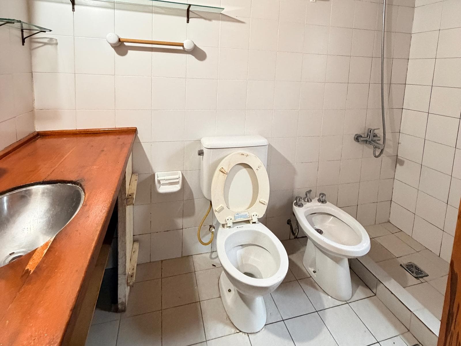 LONG-TERM RENTAL, House, 3 rooms, B Mudon Norte.