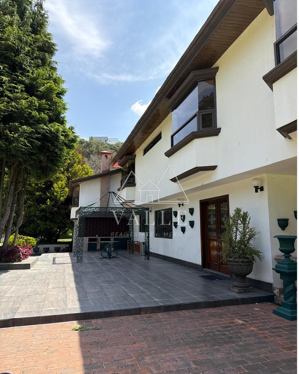 House for Sale at Vallescondido Golf Club
