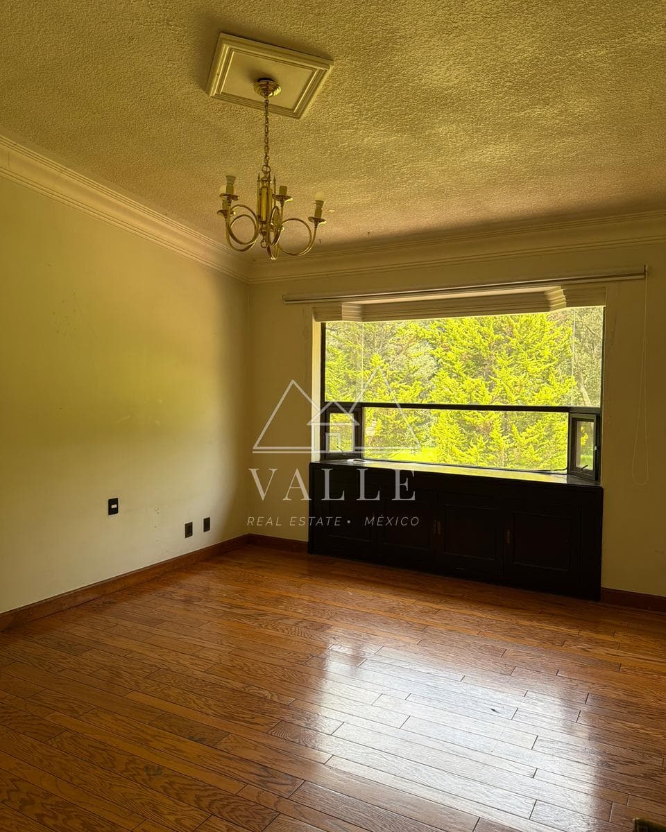 House for Sale at Vallescondido Golf Club