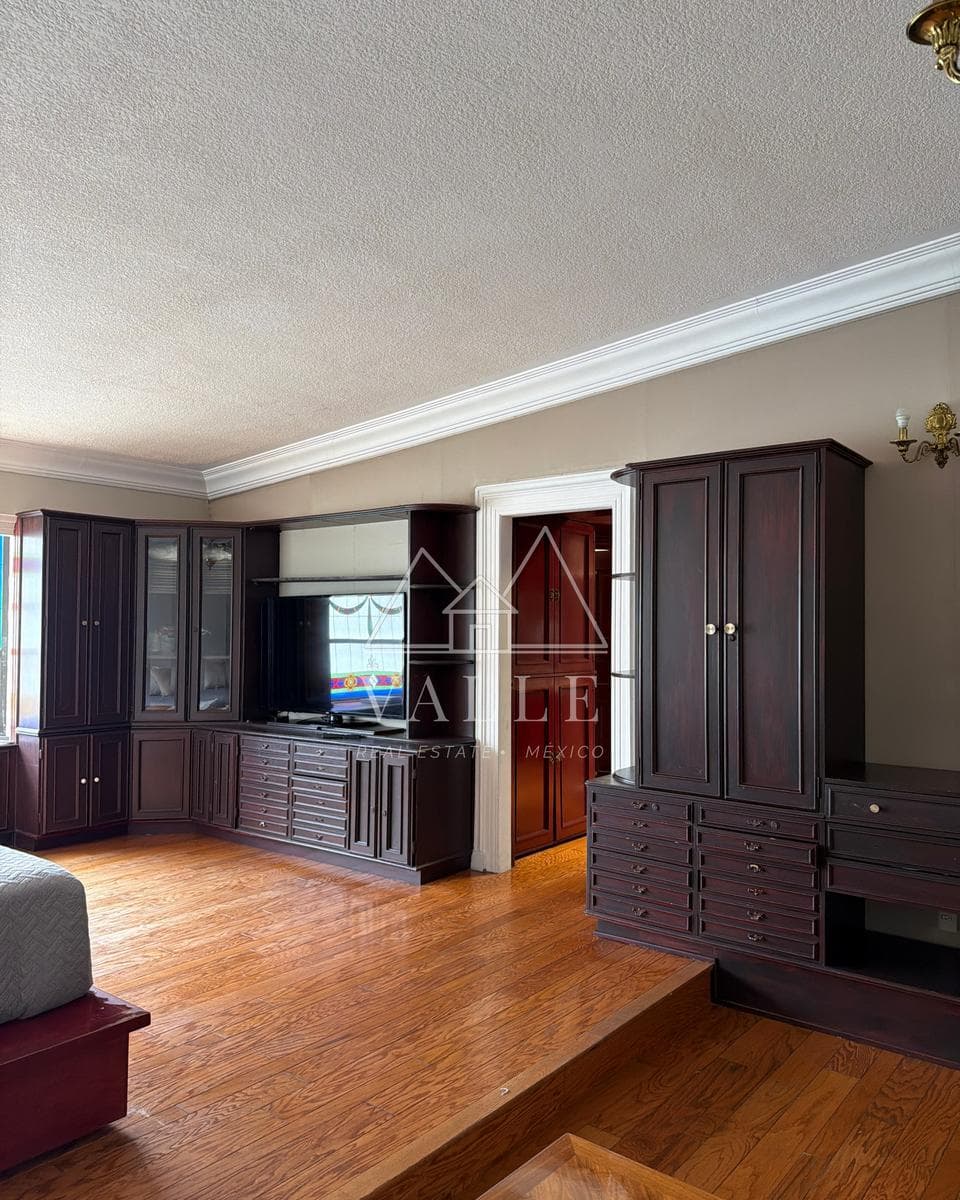 House for Sale at Vallescondido Golf Club