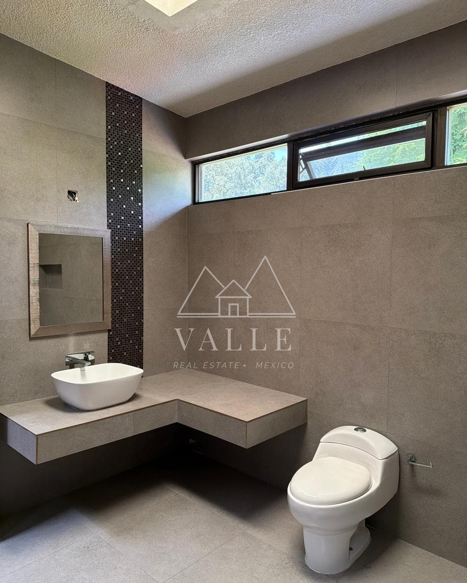 House for Sale at Vallescondido Golf Club