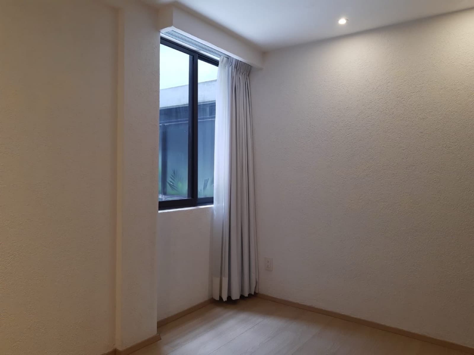 Rent a Semi-Furnished Apartment in Polanco