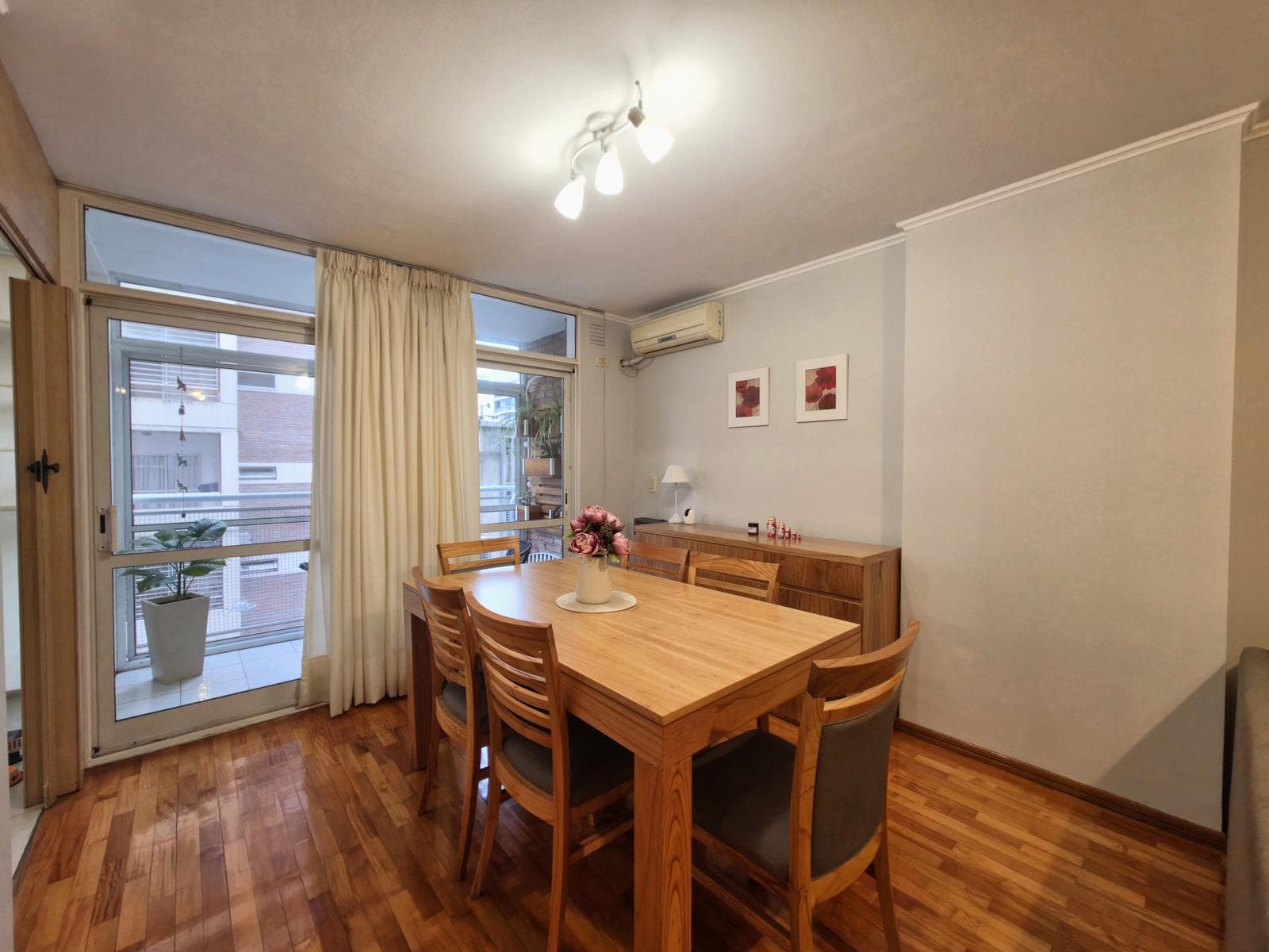 For Sale, Duplex, 2 bedrooms, 2 bathrooms, 2 balconies, garage, and storage room | Río Neighborhood | Rosario