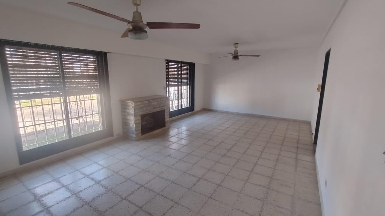 House in Villa Centenario, 3 Bedrooms - Qualifies for a Mortgage