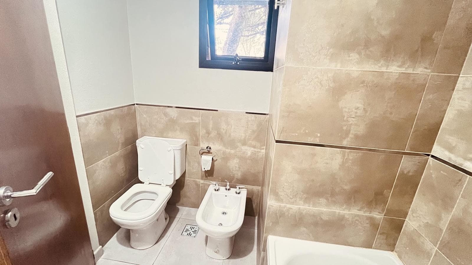 LONG-TERM RENTAL, Apartment, 4 rooms, Lomas del Correntoso.