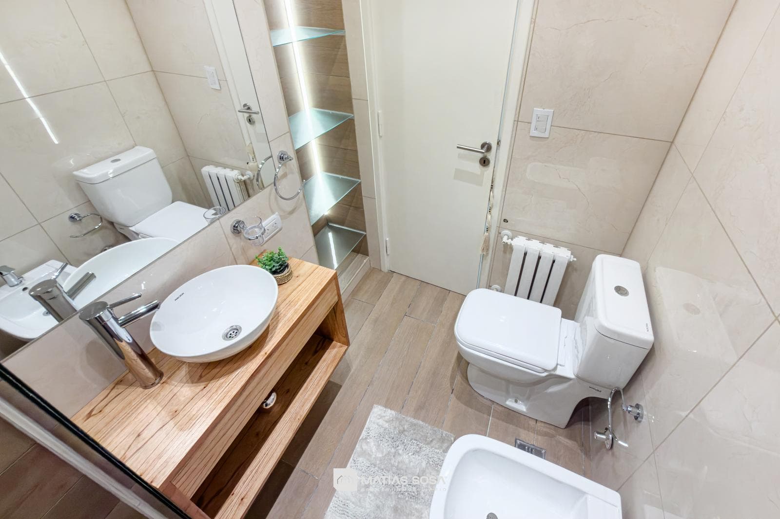 For Sale - 3-room apartment - Renovated - Furnished - Downtown