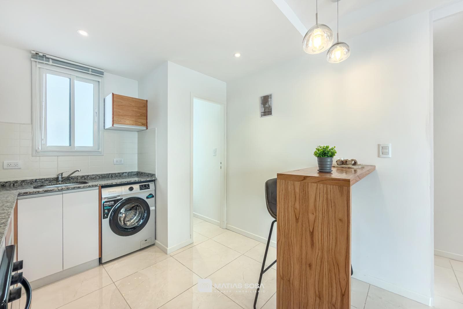 For Sale - 3-room apartment - Renovated - Furnished - Downtown