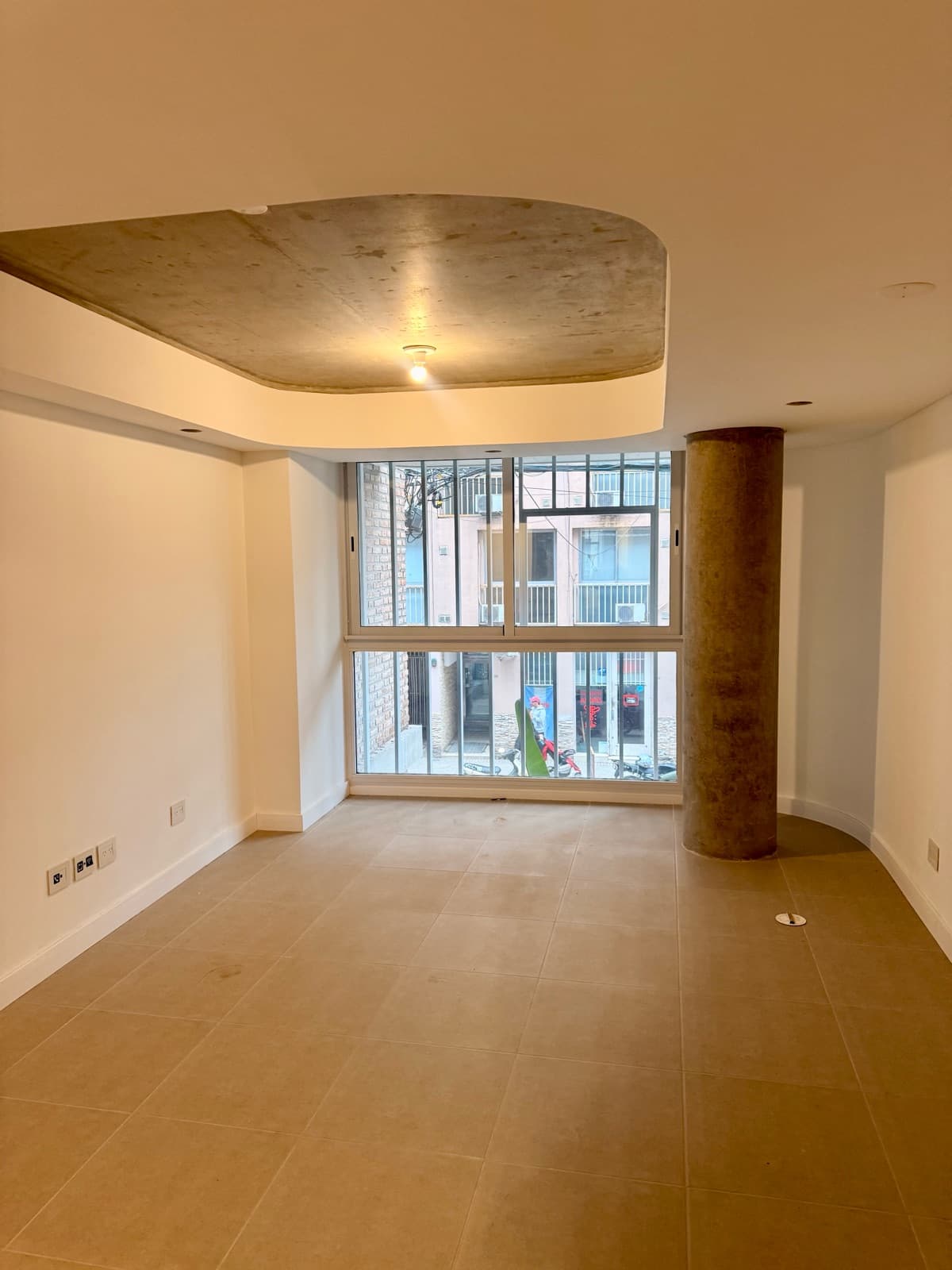 STUDIO APARTMENT / DESIGN / SUITABLE FOR PROFESSIONAL USE / 3DF QUALITY