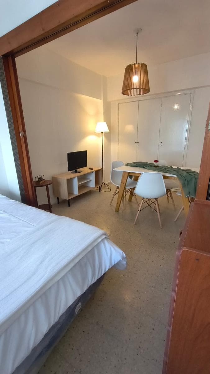 1-Bedroom Apartment with a Balcony Facing the Street