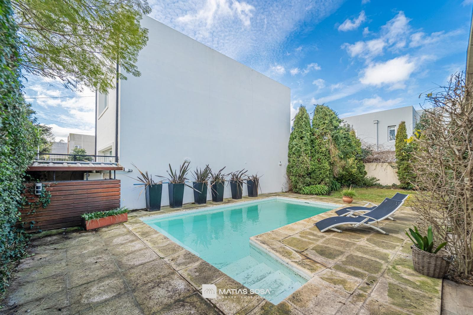House - Rationalist Style - Los Pinares - Mar del Plata - Pool - Garden - Outdoor Dining Area - Grill