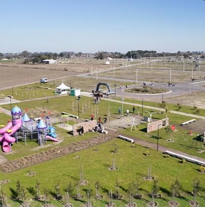 UNIQUE OPPORTUNITY: LAND