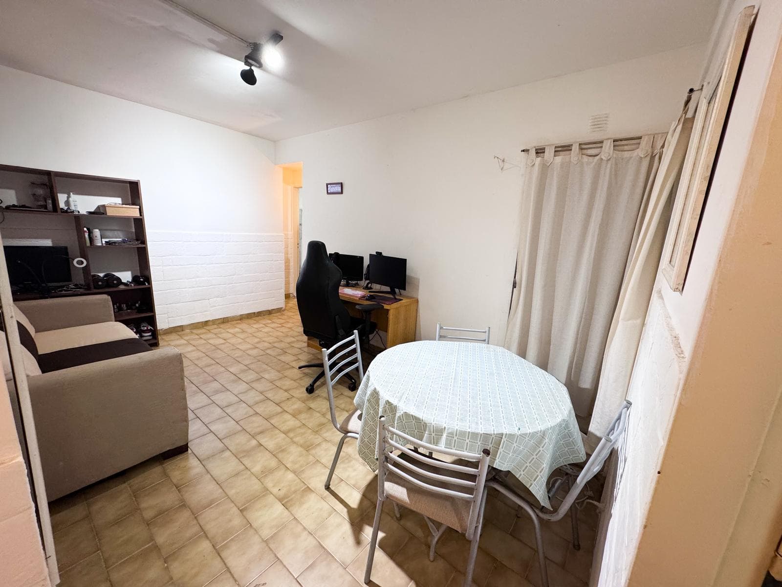2-room apartment for sale in Balvanera. Excellent location. Investment opportunity