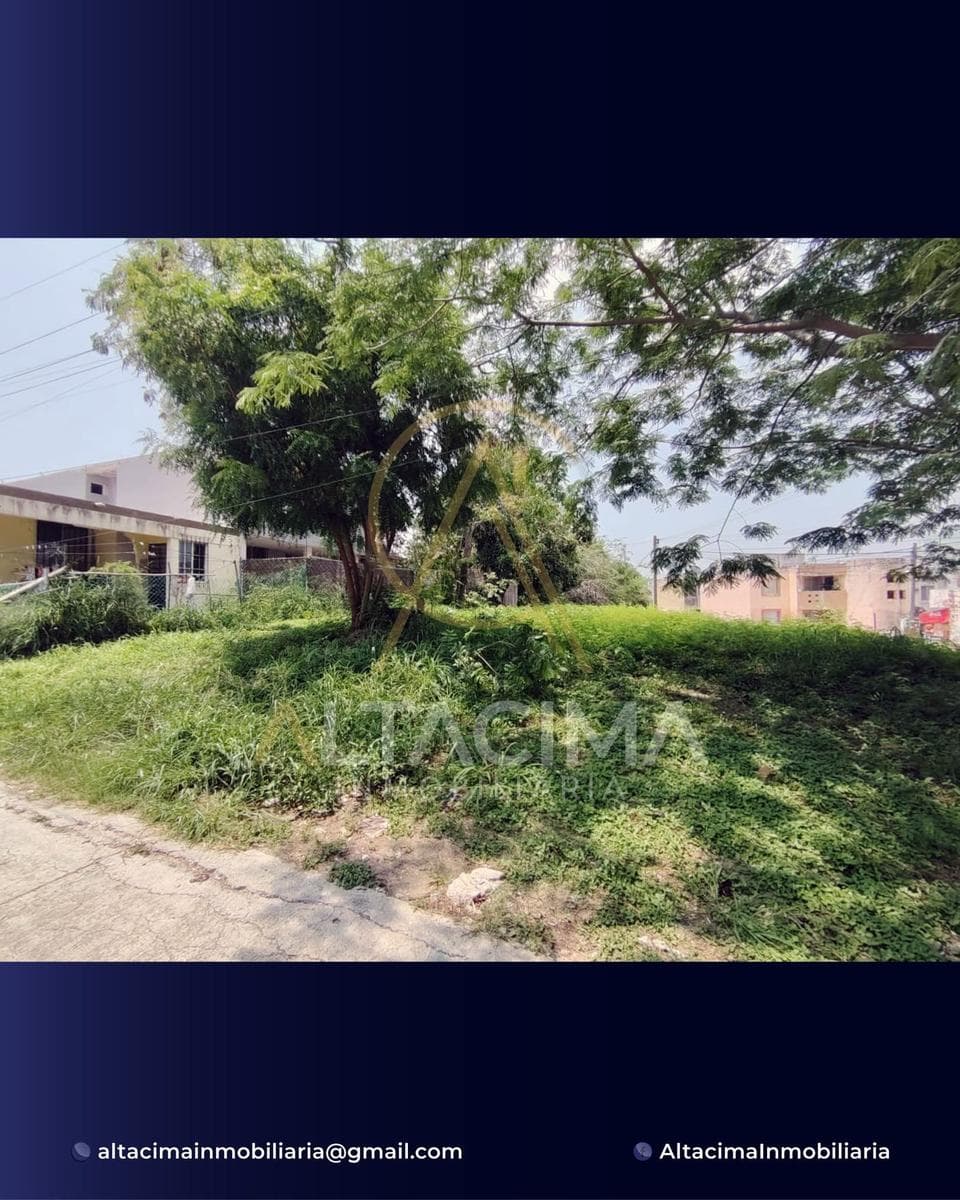 House in Unidad Nacional