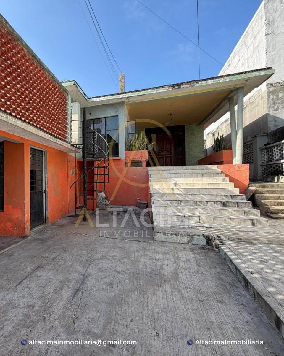 House in Obrera