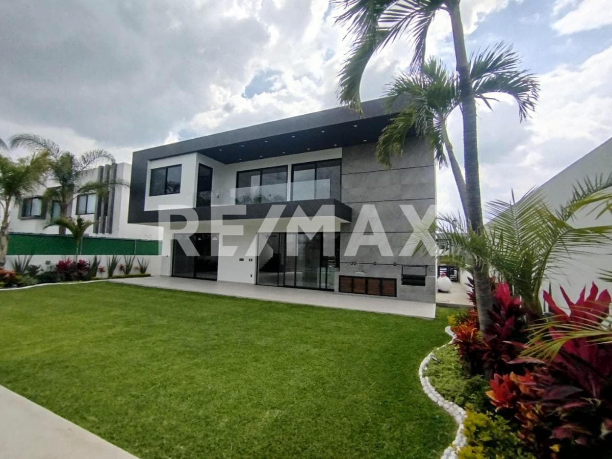 Casa en Venta n Morelos, Fraccionamiento Lomas de Cocoyoc
