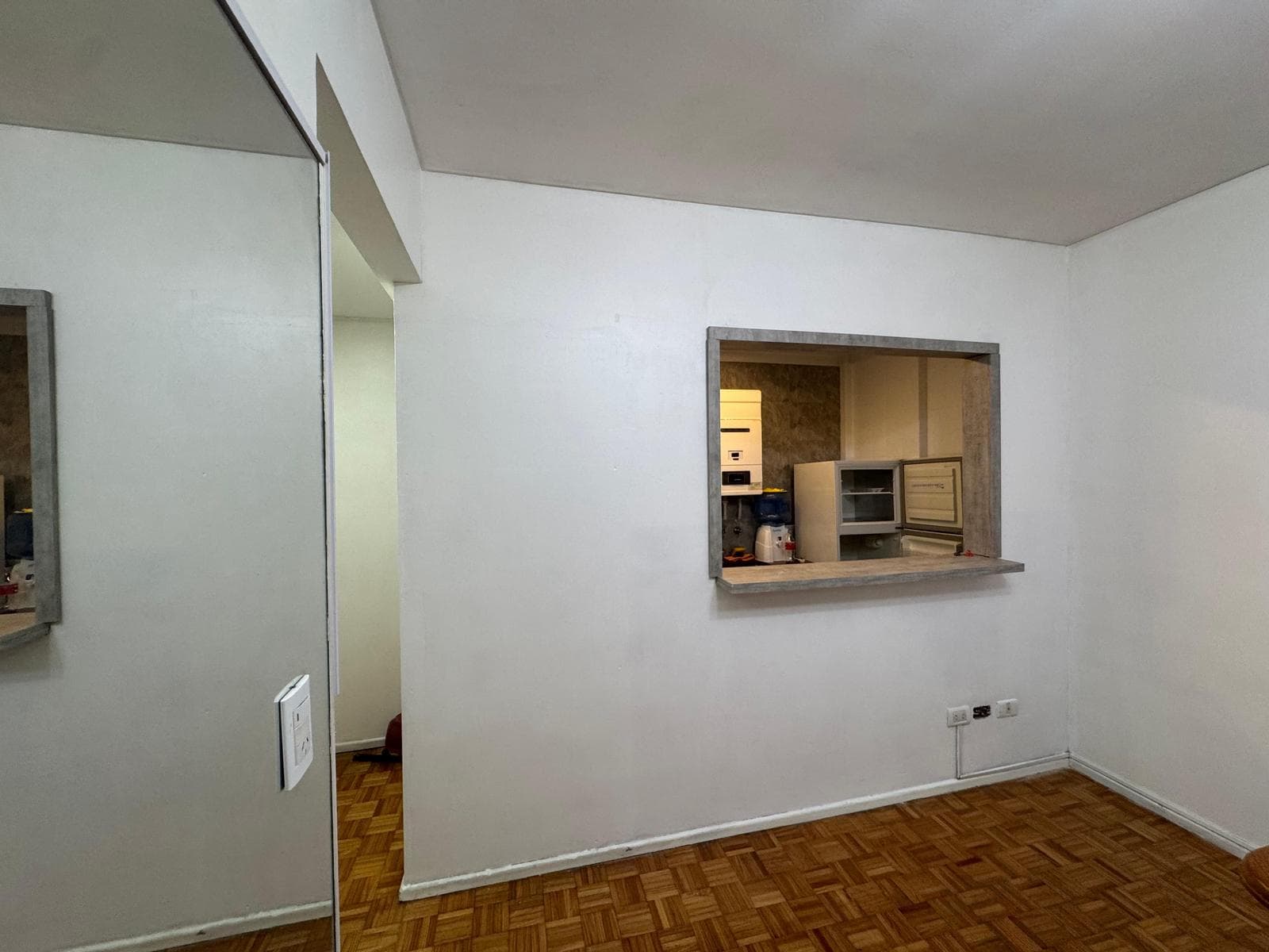 Impeccable studio apartment. Av. Córdoba and Jean Jaures. RECOLETA