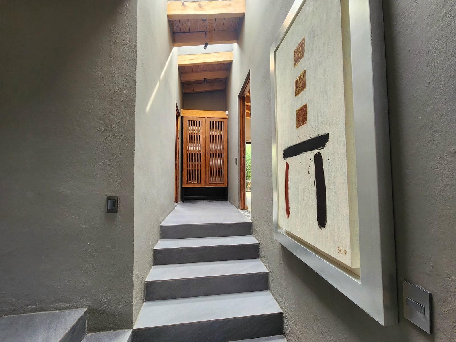 House for Sale with a Lake View in Avándaro