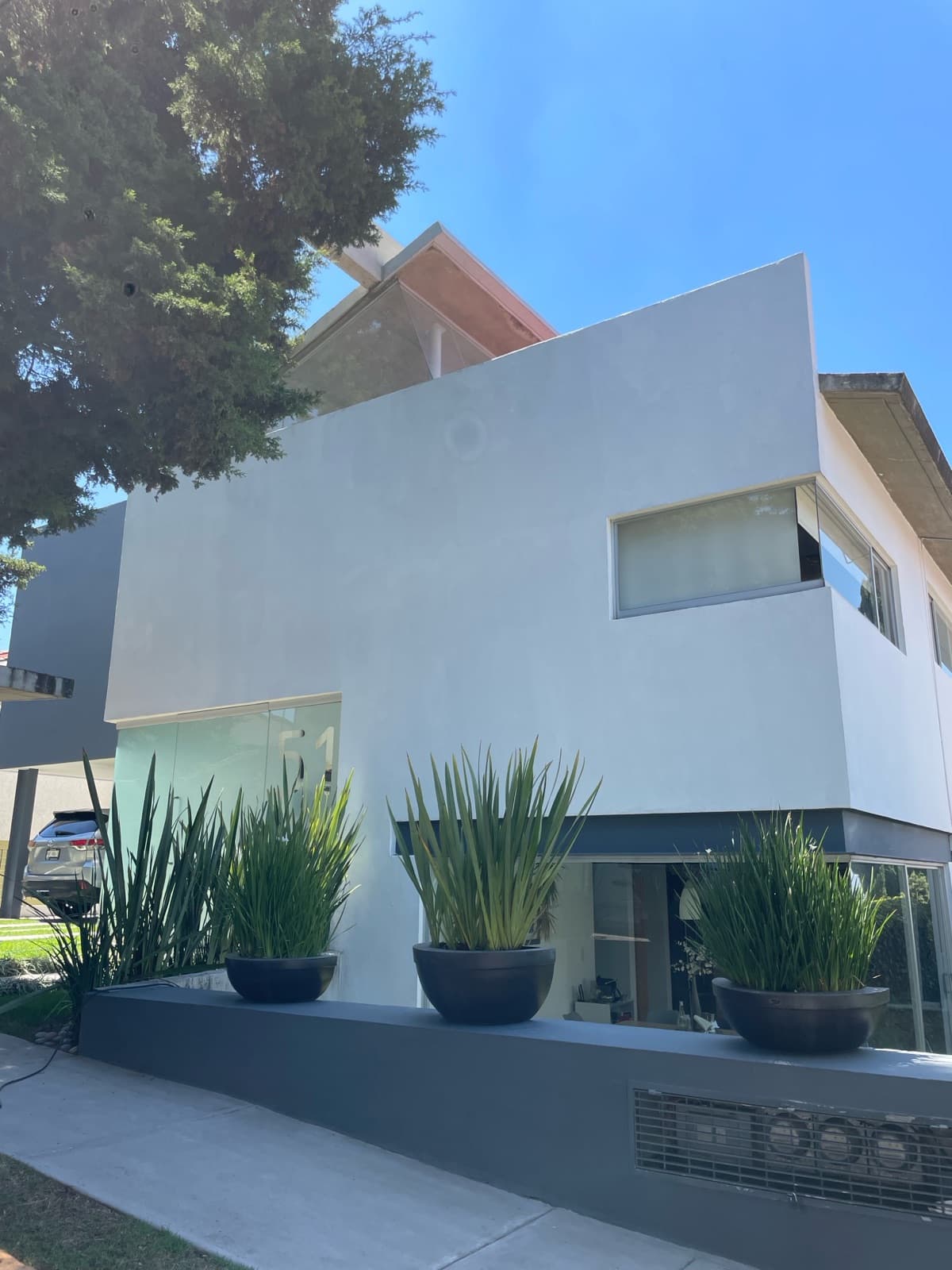 House - Esmeralda Area