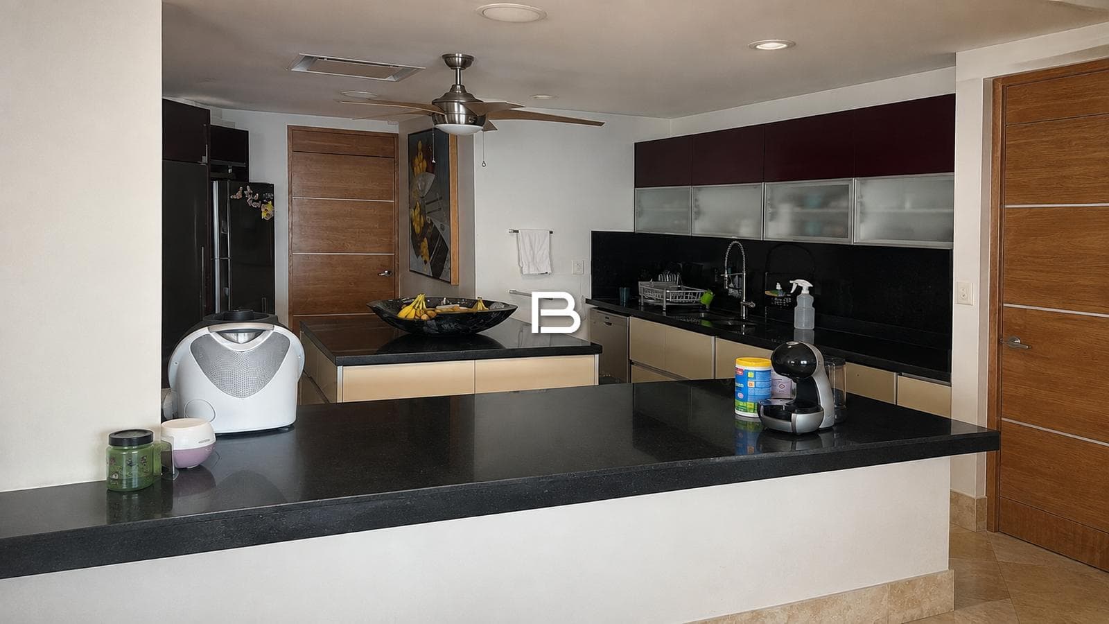 Apartment in the Hotel Zone