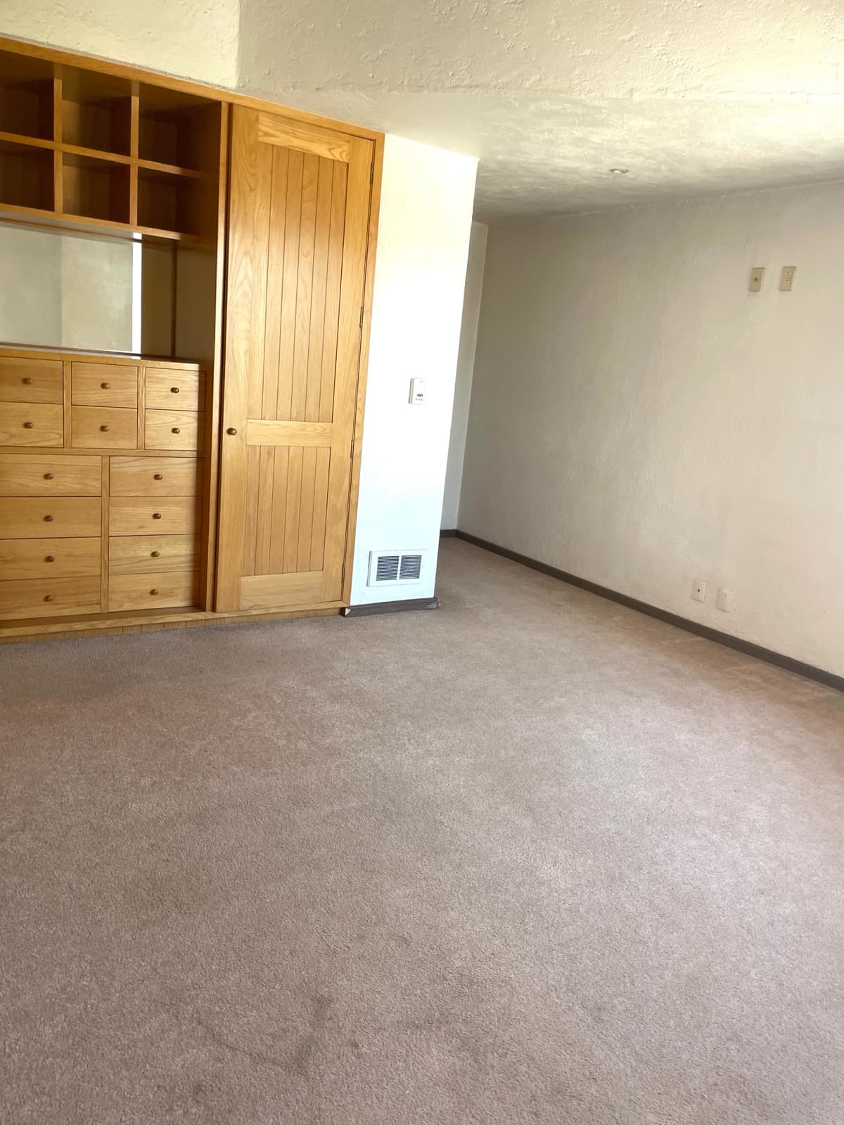 House for Sale in Loma de Vallescondido, Esmeralda Area, Atizapán de Zaragoza