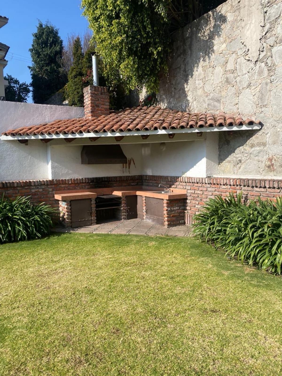 House for Sale in Loma de Vallescondido, Esmeralda Area, Atizapán de Zaragoza