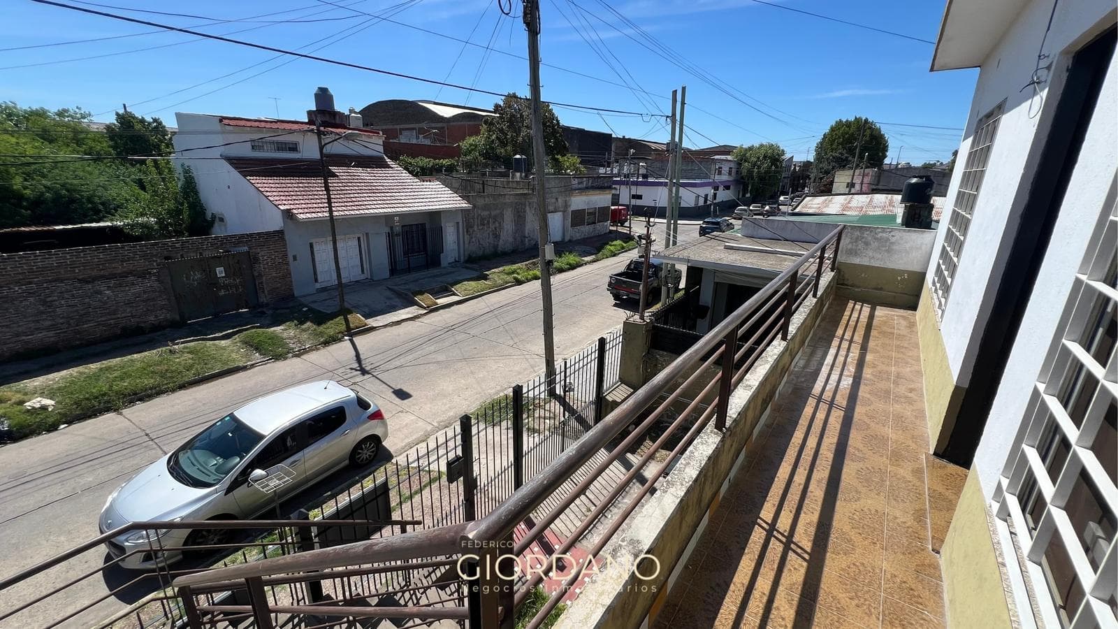 House for Sale in Bernal Oeste