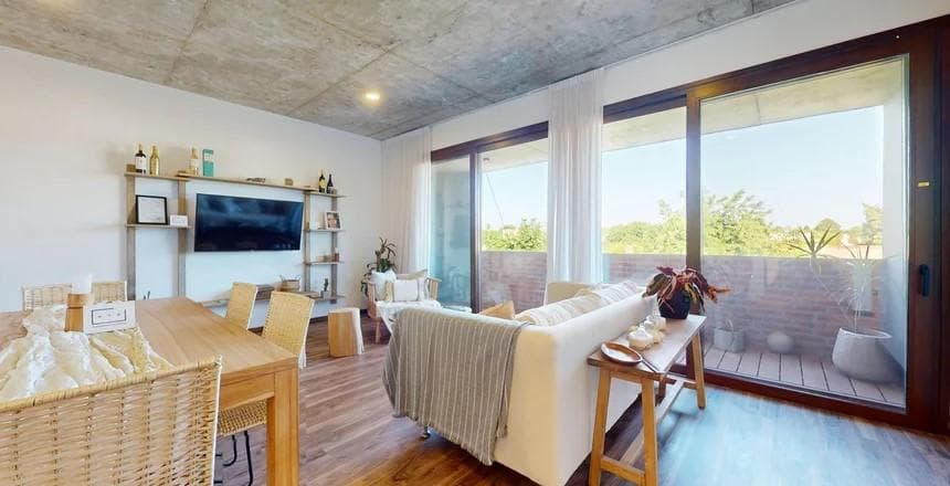 Apartment on Manuel B. Gonnet Street