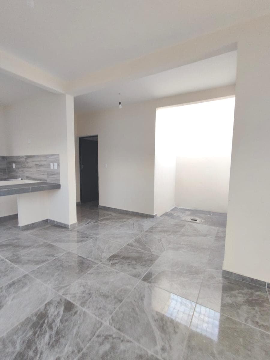 Last House for Sale: Orquidea Model, Puerta del Valle