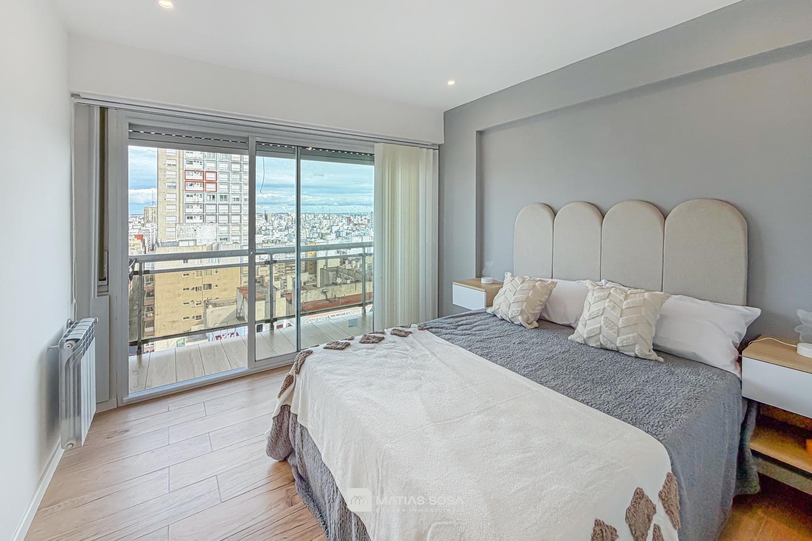 For Sale - 3-room apartment - Ocean view - Renovated - Downtown