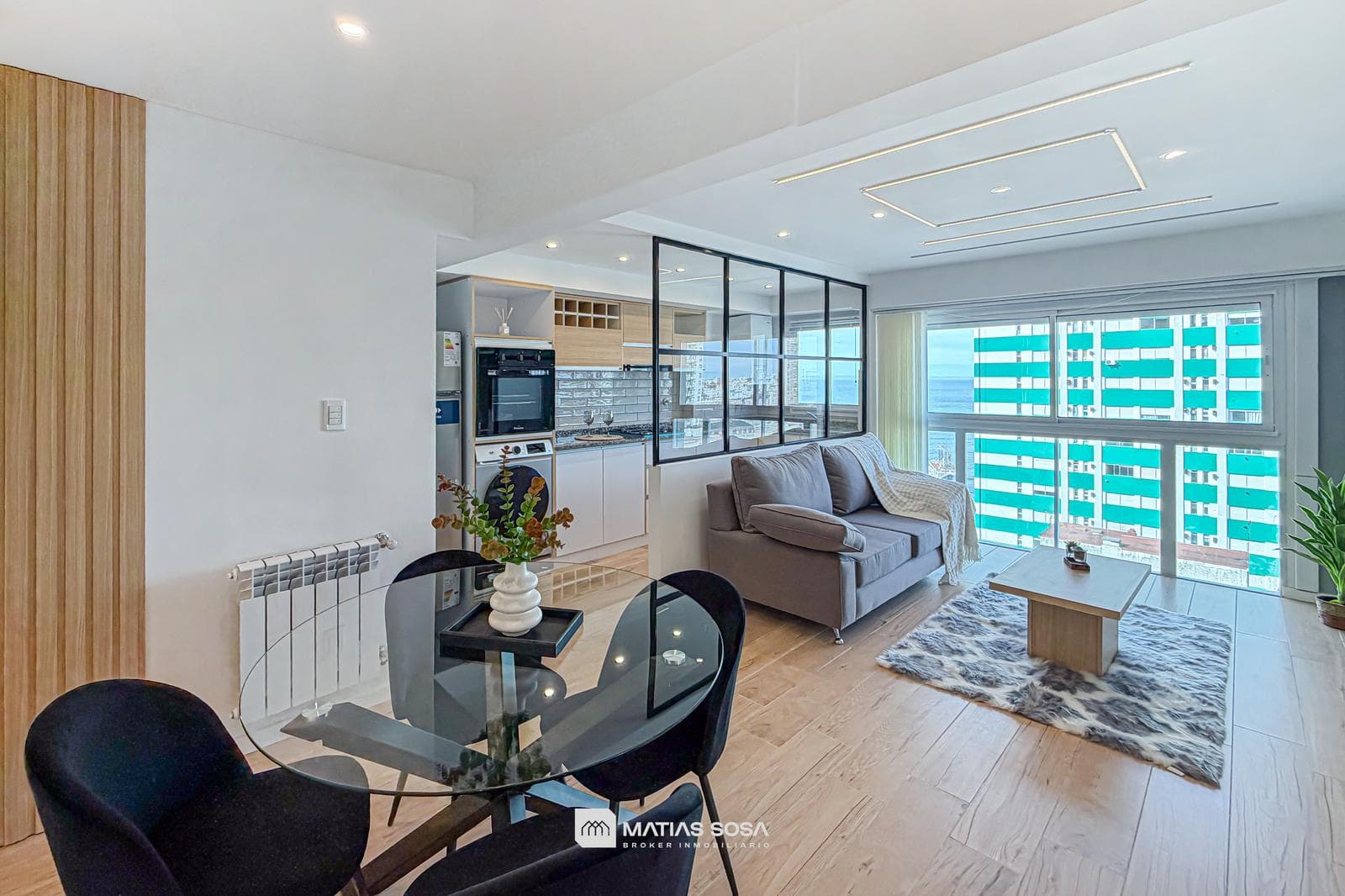 For Sale - 3-room apartment - Ocean view - Renovated - Downtown