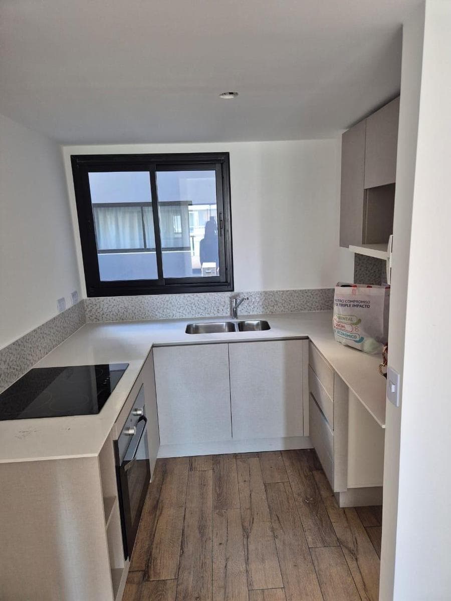 2-bedroom apartment + garage - 1650 Scalabrini Ortiz Ave.