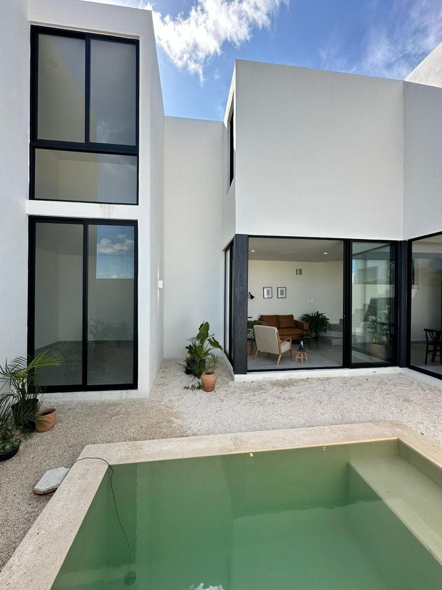 House for Sale in Real Montejo