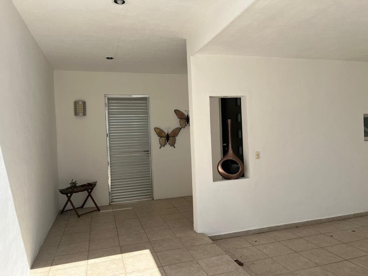 House in a GATED COMMUNITY north of Mérida, FURNISHED, ALTABRISA