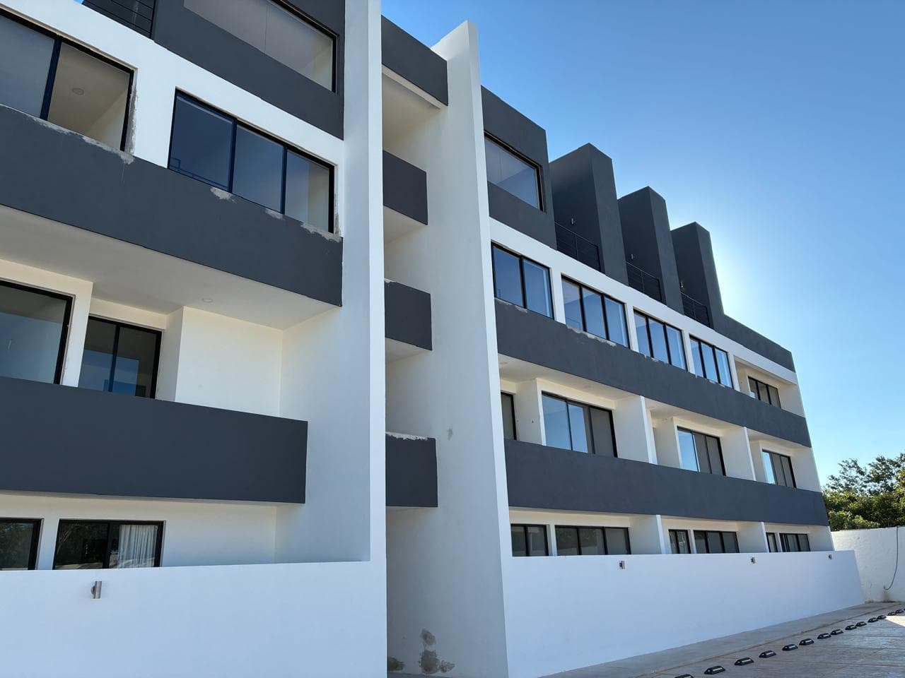 1-Bedroom Apartment + Maid's Room, Temozón Norte