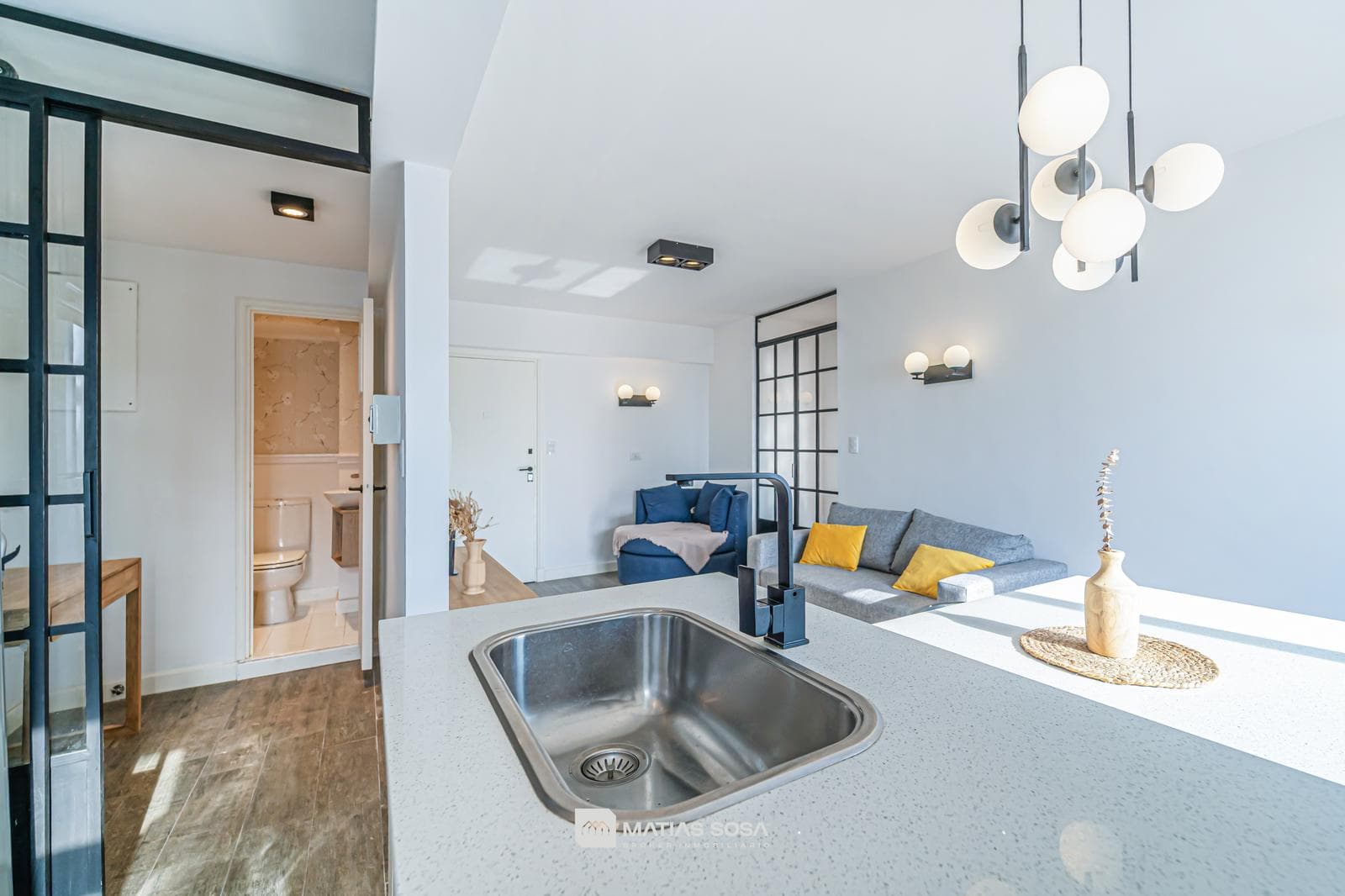 For Sale - 2-room apartment - Ocean view - Renovated