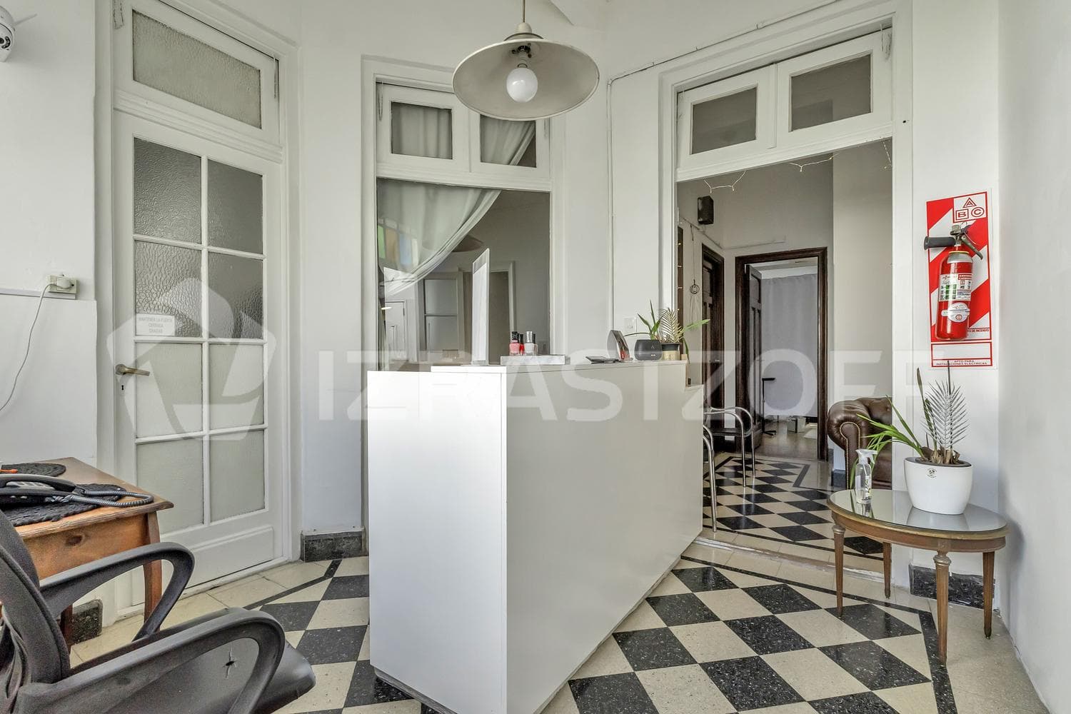 Commercial Office in the Best Area of Martinez