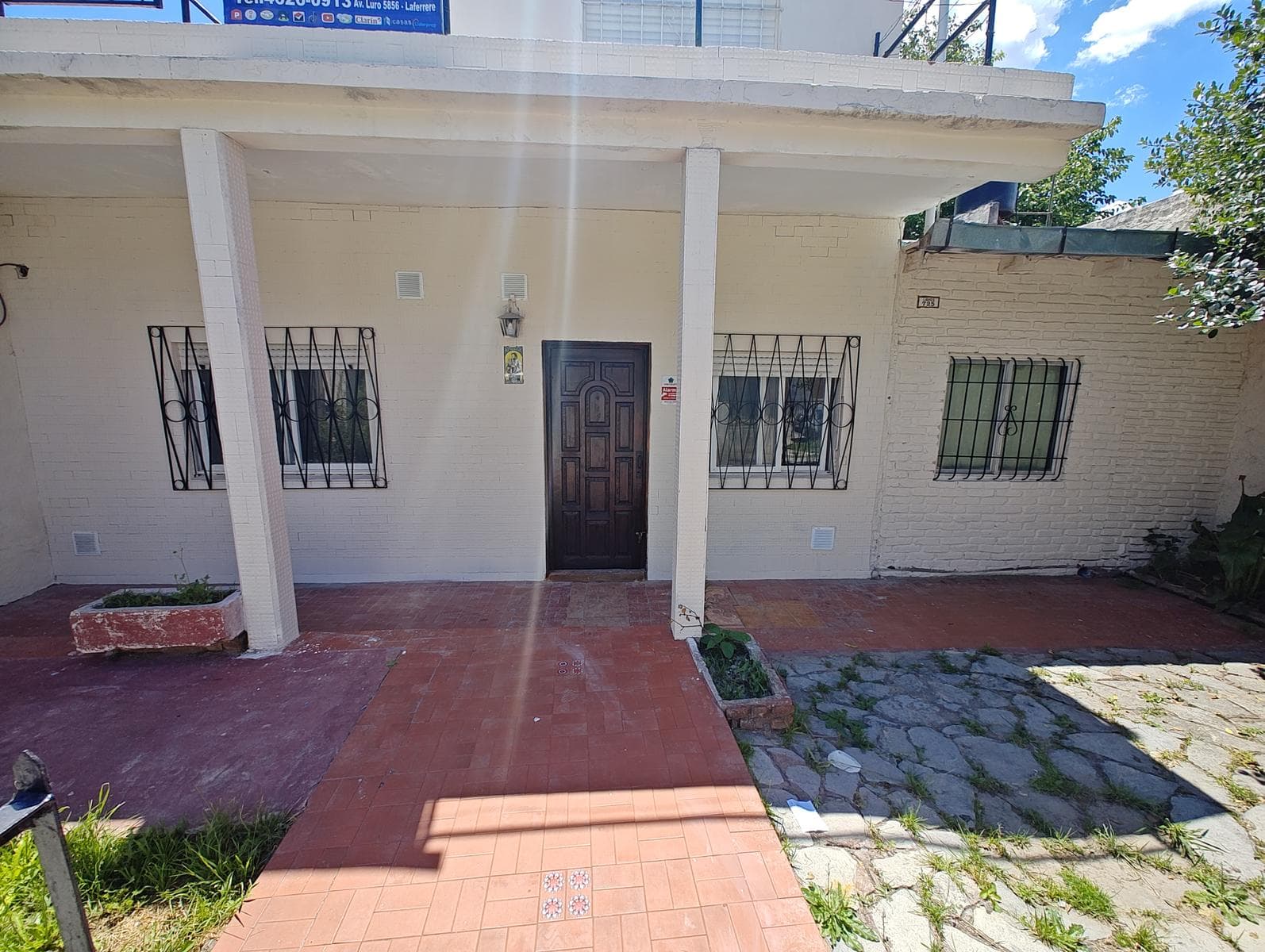 House and Apartment for Sale in G. Catan
