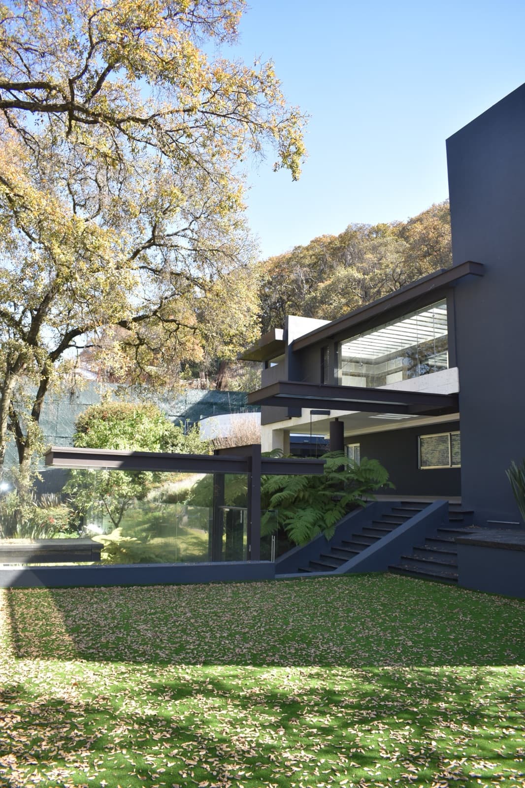 House - Esmeralda Area