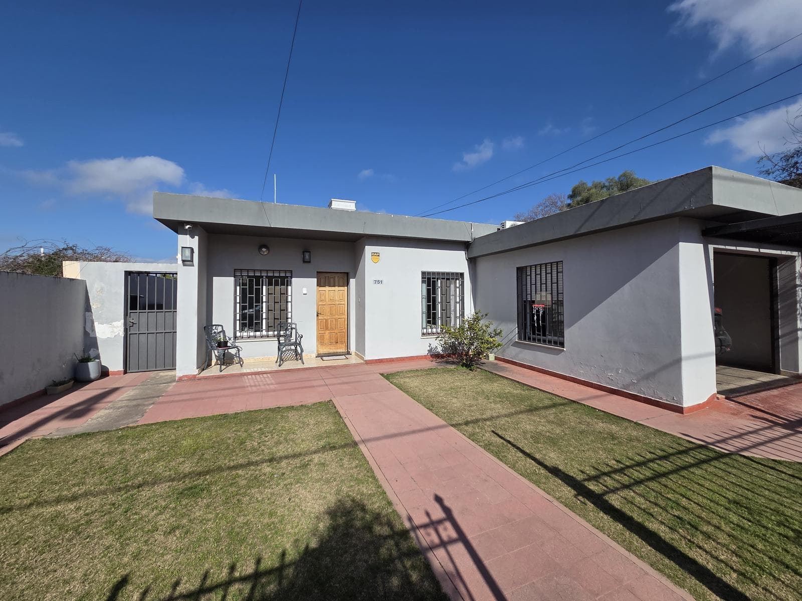 House for Sale | 2 Bedrooms | Pellegrini Neighborhood