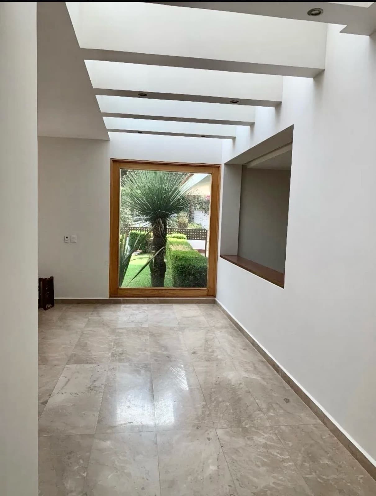 House - Esmeralda Area