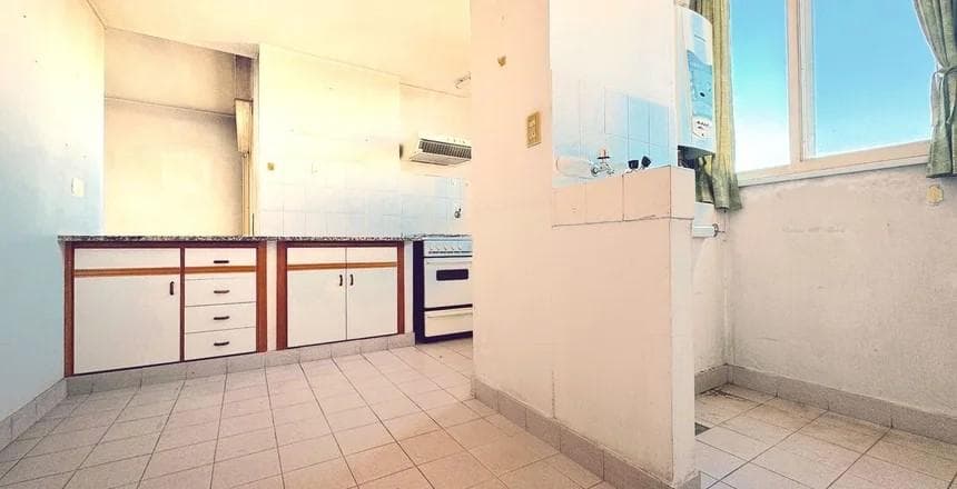 3-BEDROOM APARTMENT FOR SALE IN LA PLATA